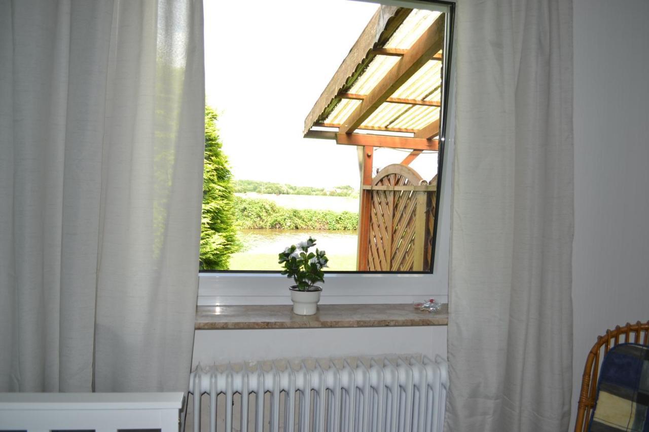 Ferienhaus Am Wasser Hinte Exteriér fotografie