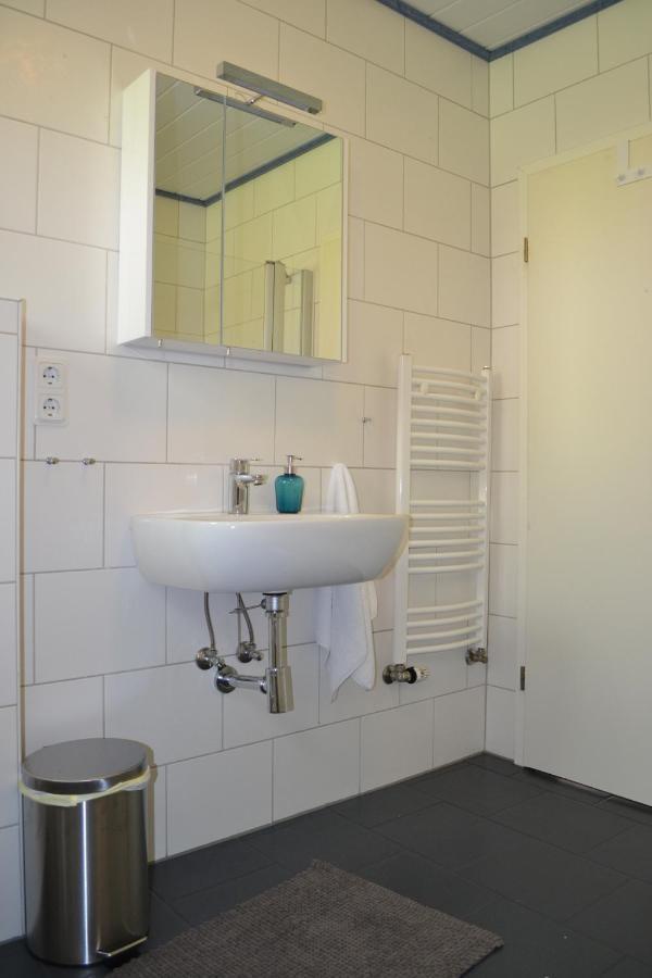 Ferienhaus Am Wasser Hinte Exteriér fotografie